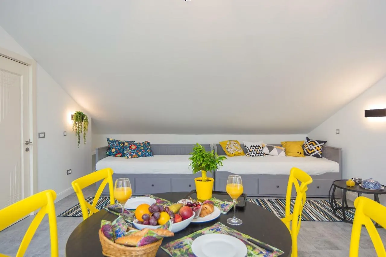 Apartments Mihael Nin
